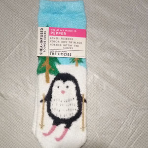 Bath and Body Works Pepper Shea Lounge Socks